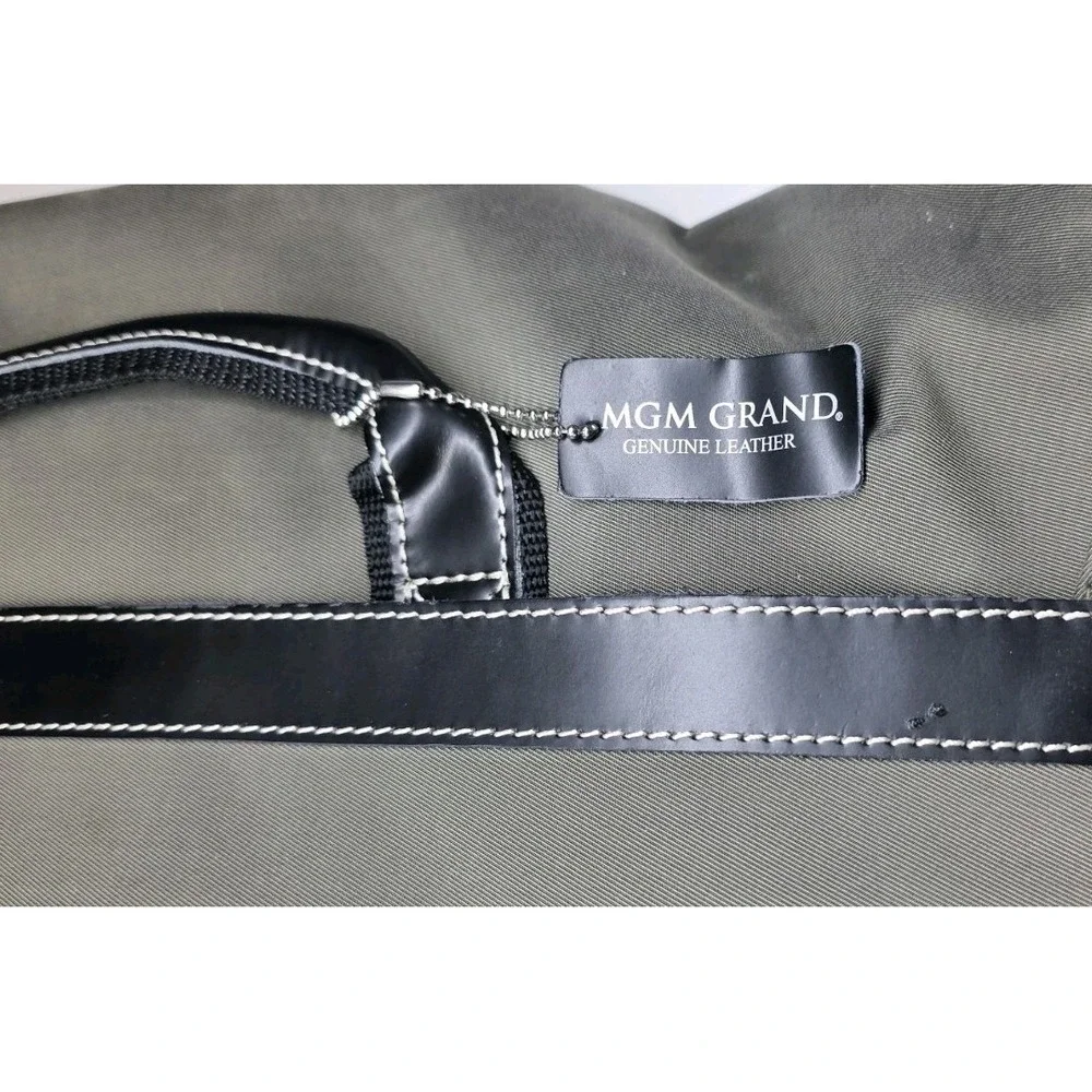 Vintage MGM GRAND Genuine Leather Laptop Travel Bag 20